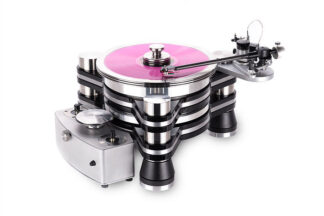 VPI The Titan Turntable