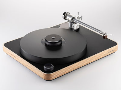 Clearaudio Concept wood turntable