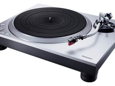 Technics SL-1500C turntable