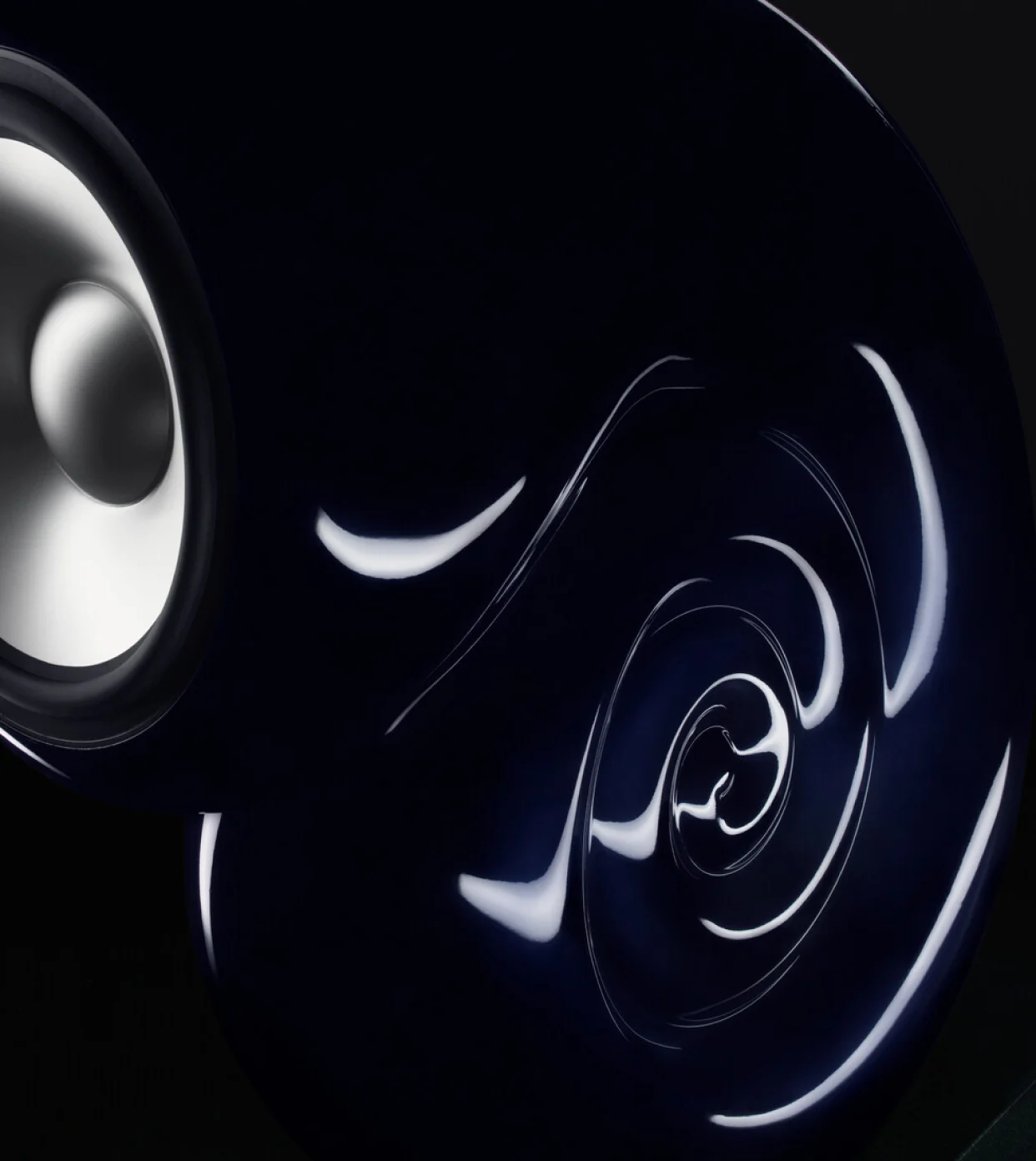 Bowers & Wilkins Nautilus