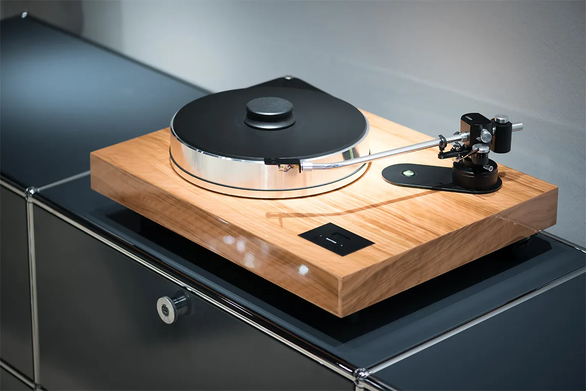 Pro-ject Xtension-12